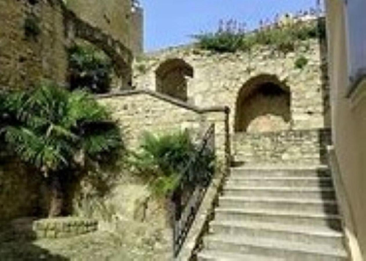 דירות Mormoiron A L'Ombre Du Geant De Provence מראה חיצוני תמונה